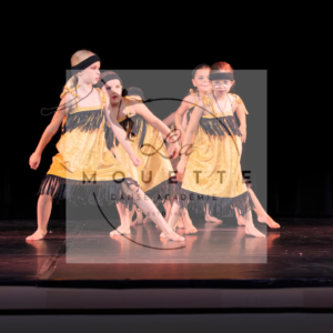 PHOTOS GALA 2025 LES ANNEES FOLLES CLASSIQUE INITIATION, JAZZ ELEMENTAIRE